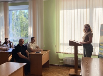 ОЗНАЙОМЧЕ ЗАСІДАННЯ СТУДЕНТСЬКОГО НАУКОВОГО ГУРТКА КАФЕДРИ МЕНЕДЖМЕНТУ «ПРОБЛЕМНІ АСПЕКТИ МЕНЕДЖМЕНТУ ТА ЛОГІСТИКИ»