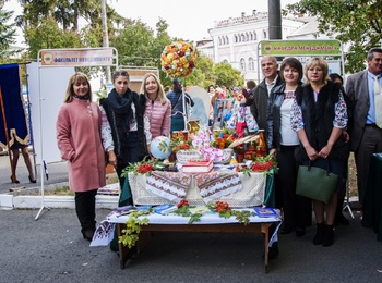 Колектив кафедри менеджменту вітає першокурсників