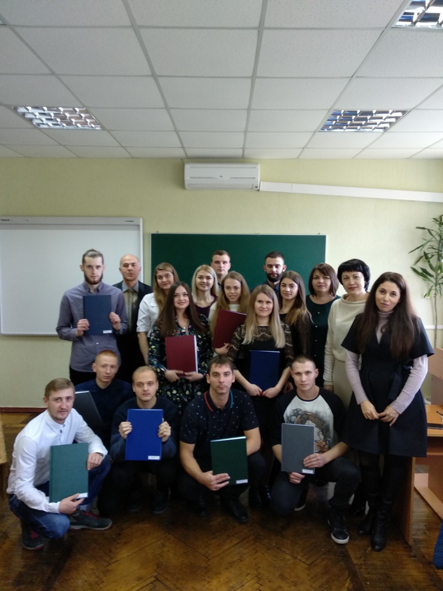 Вітаємо магістрів з менеджменту за ОПП «Менеджмент організацій та адміністрування» з успішним  захистом кваліфікаційних (дипломних) робіт
