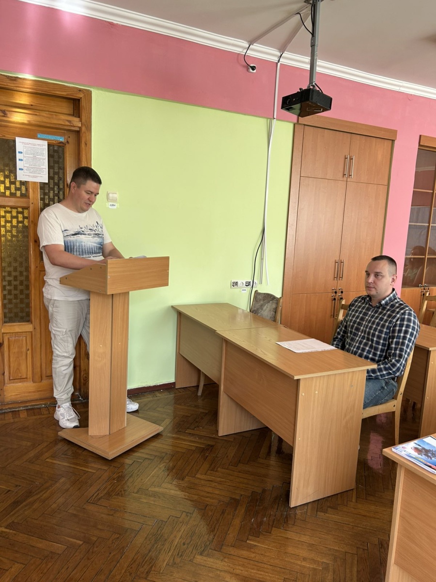 Здобувачі ступеня доктора філософії третього року навчання прозвітували про наукові досягнення