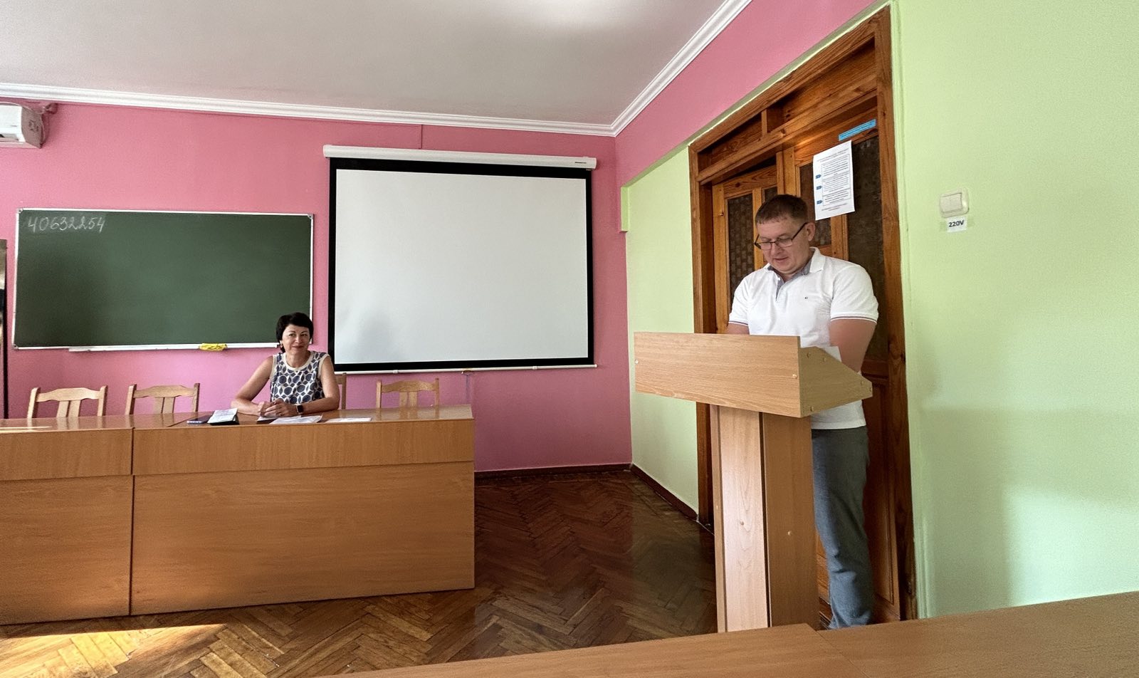 На кафедрі менеджменту заслухано звіти докторів філософії другого року навчання за друге півріччя 2024-2025 н.р.