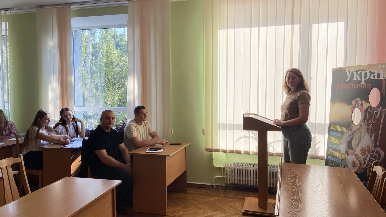 ОЗНАЙОМЧЕ ЗАСІДАННЯ СТУДЕНТСЬКОГО НАУКОВОГО ГУРТКА КАФЕДРИ МЕНЕДЖМЕНТУ «ПРОБЛЕМНІ АСПЕКТИ МЕНЕДЖМЕНТУ ТА ЛОГІСТИКИ»